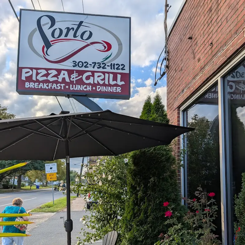 Porto Pizza & Grill Restaurant
