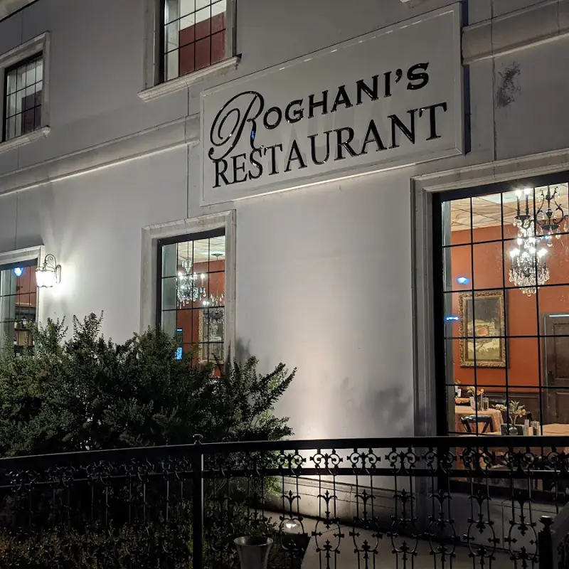 Roghani's Restaurant at Chateau des Fleurs
