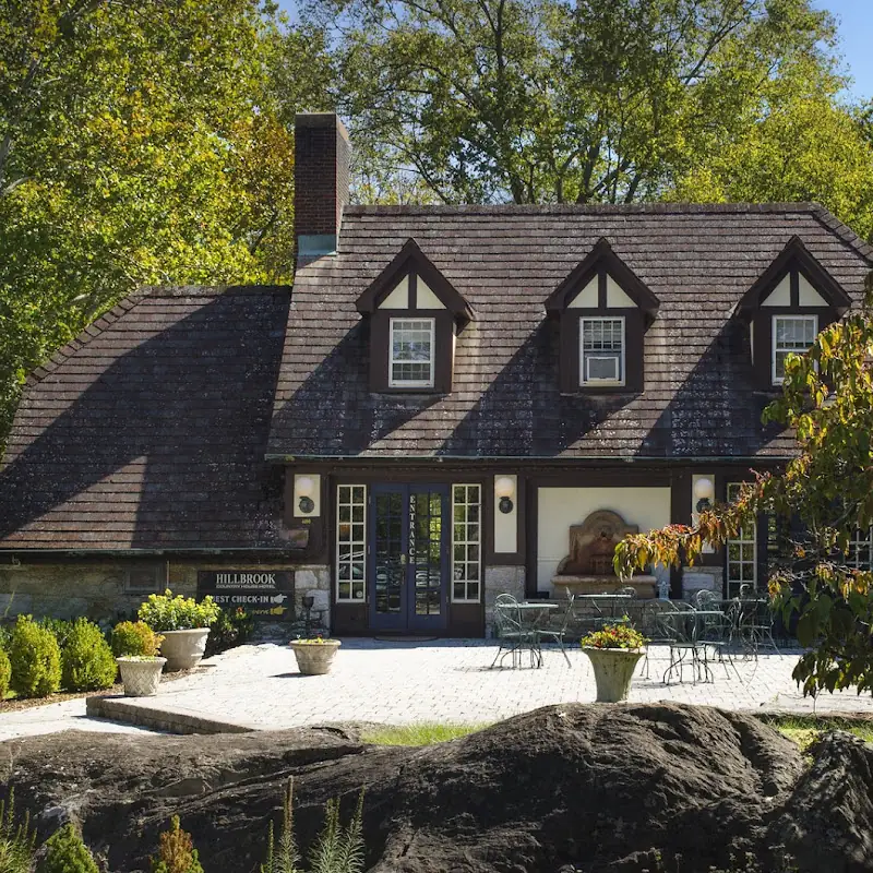 Hillbrook Inn & Spa