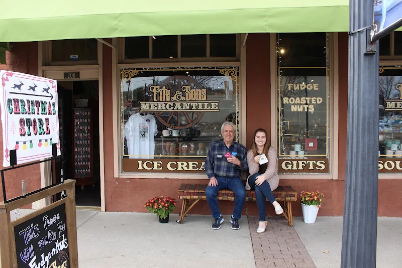 Fite and Son's Mercantile and Ice Cream