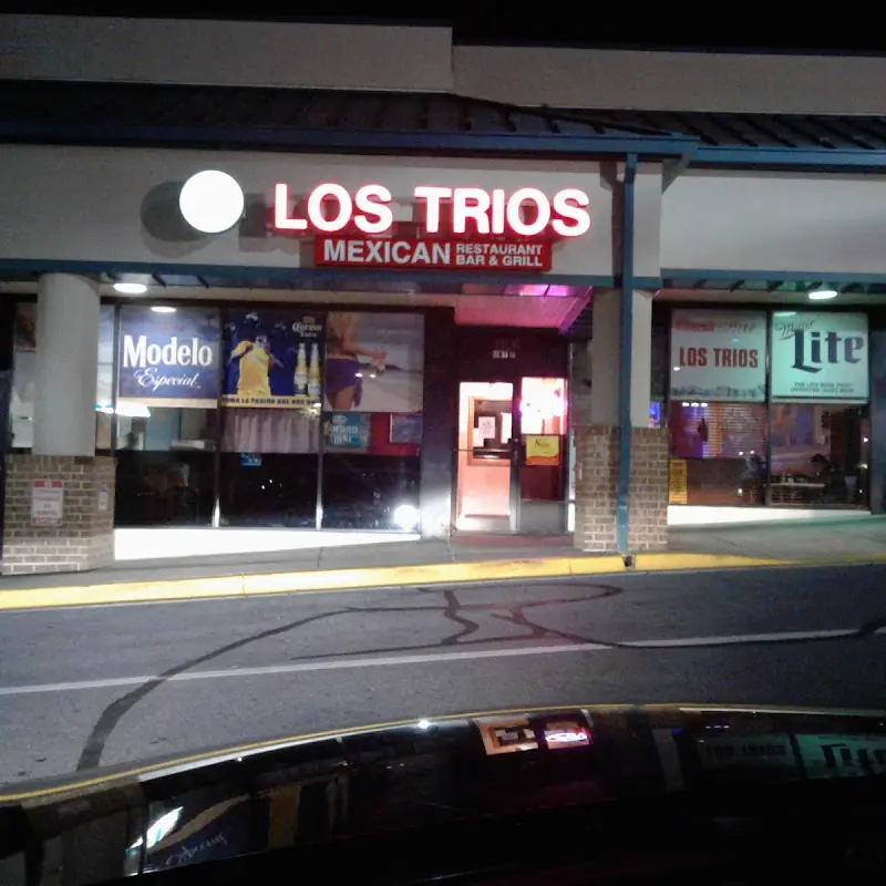 Los Trios Restaurant
