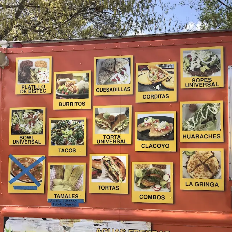 Taqueria Universal 3