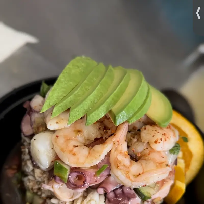 Arroz Pescado/ Fish Filet Fried Rice