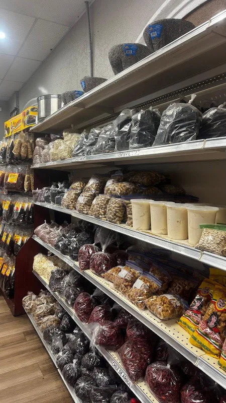 Don Chanito Grosery Store / Restaurante