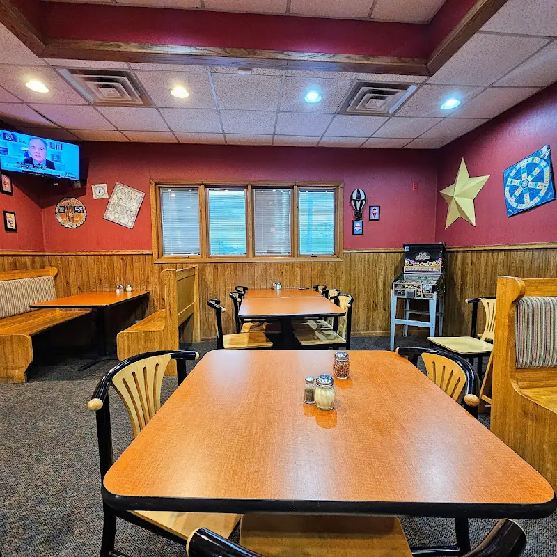 Happy Joe's Pizza & Ice Cream - Muscatine- Grandview