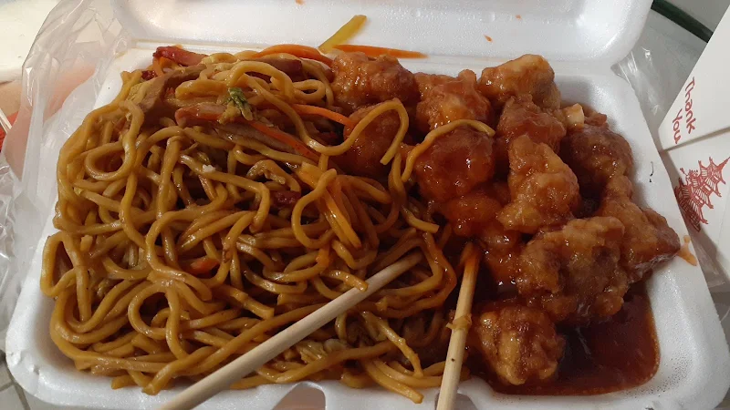 37. Beef Chop Suey