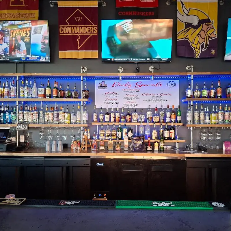 Pally's Pub & Pizza