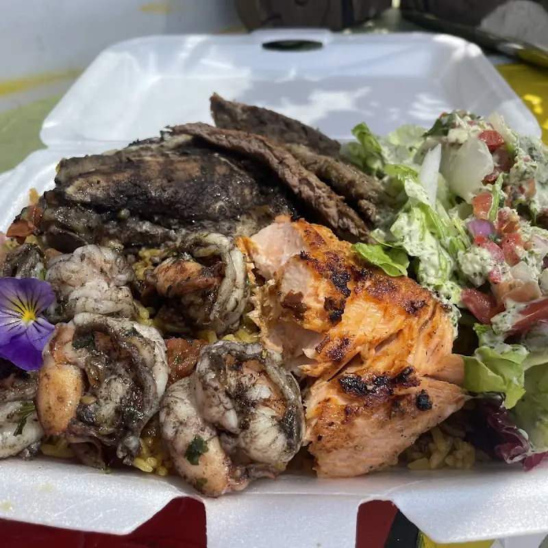 Sugakane’s Street Tacos and Rice Bowls