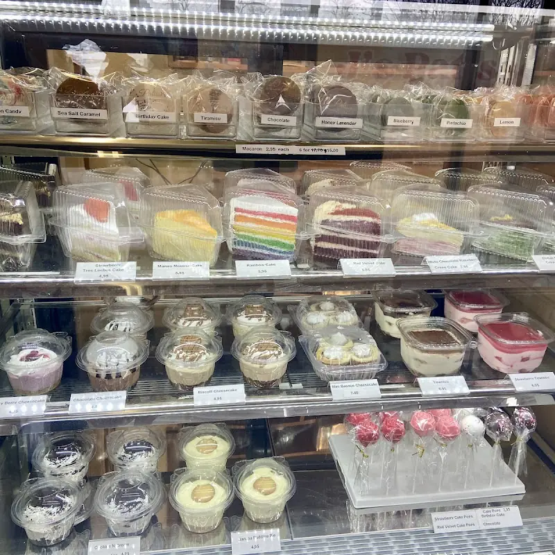 J’s Patisserie