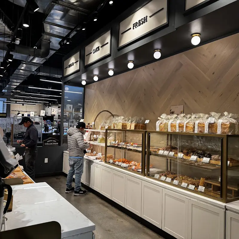 Tous les Jours Bakery Café - Little Ferry