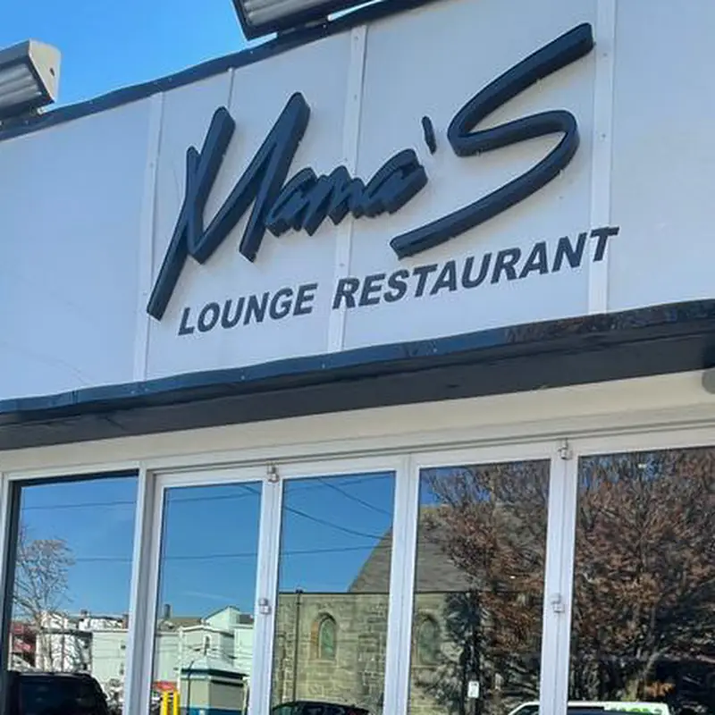 Mama's Restaurant & Lounge
