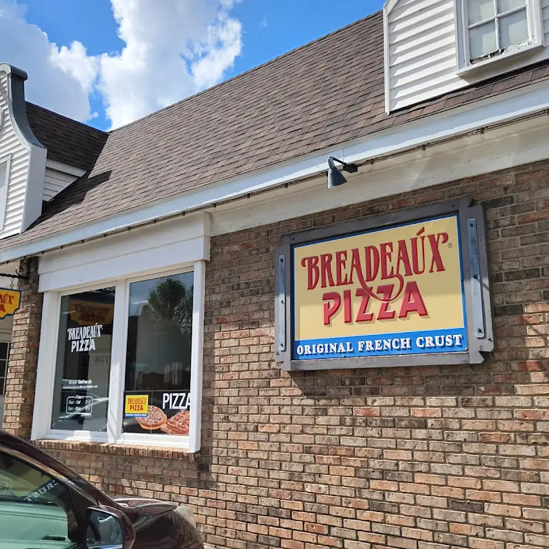Breadeaux Pizza