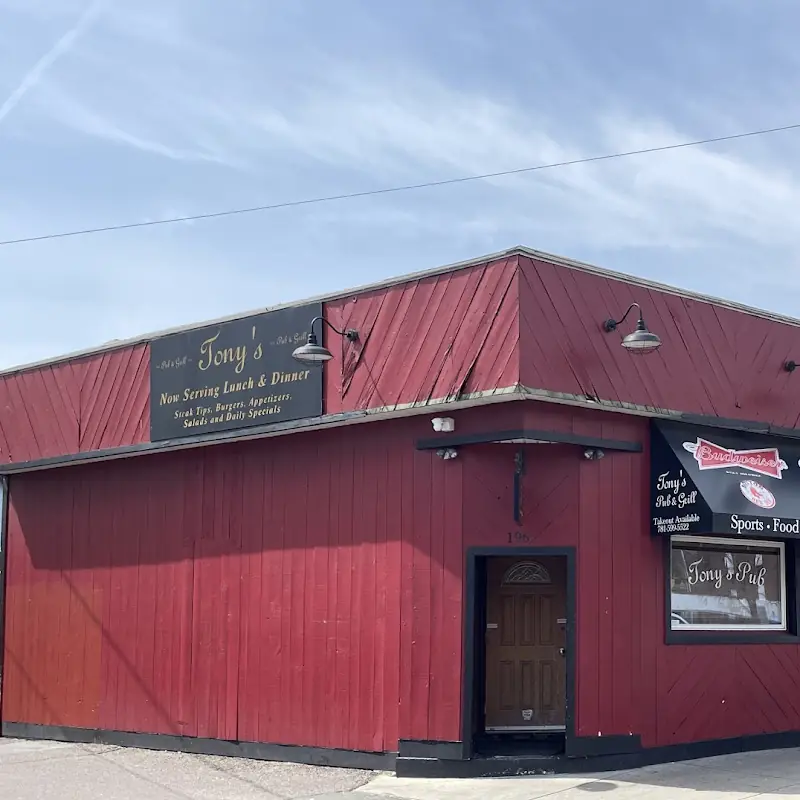 Tony's Pub & Grill