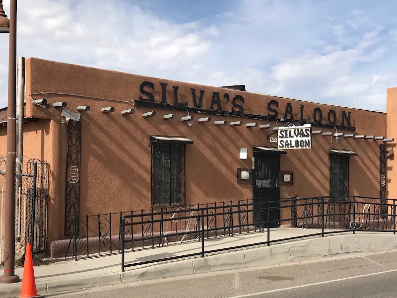 Silva's Saloon