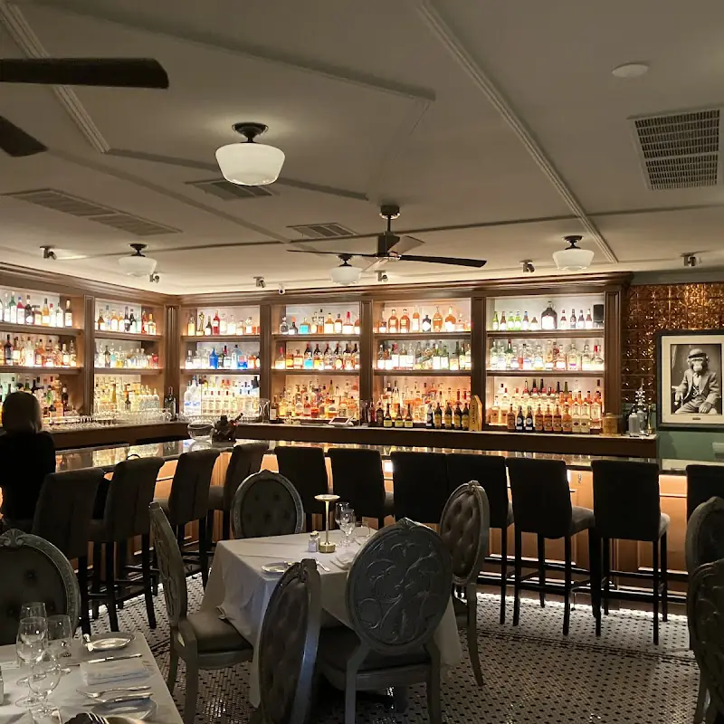 Mae Daly's