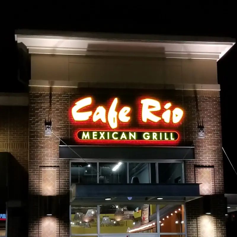 Large Chips & Salsa