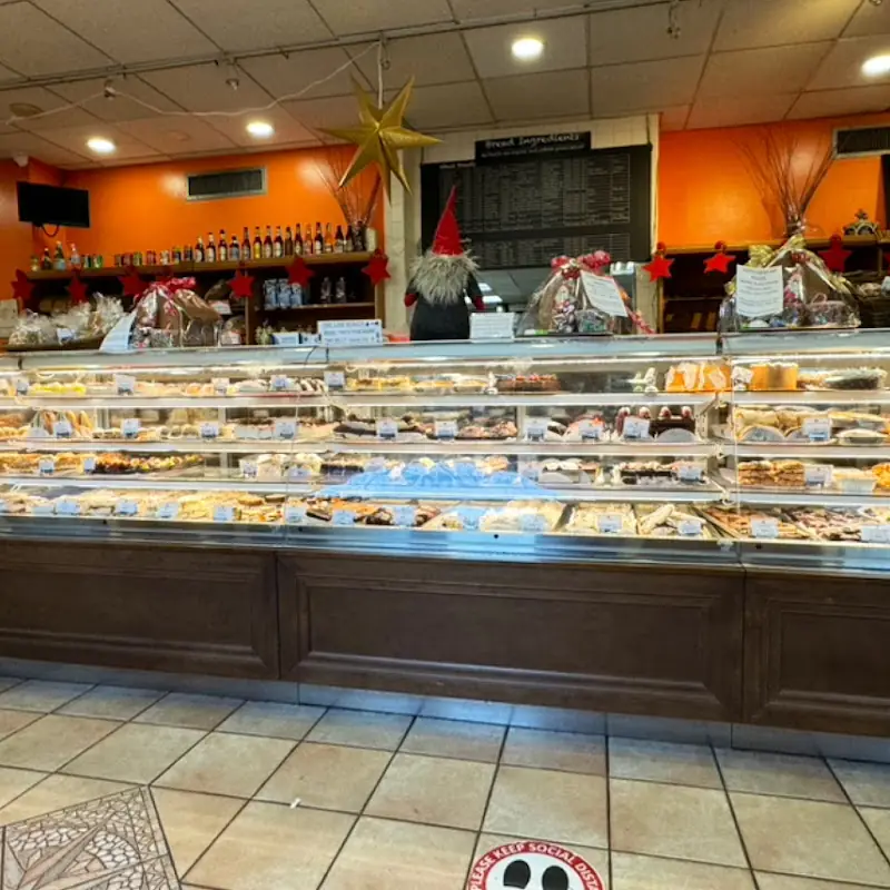 Yalaha Bakery