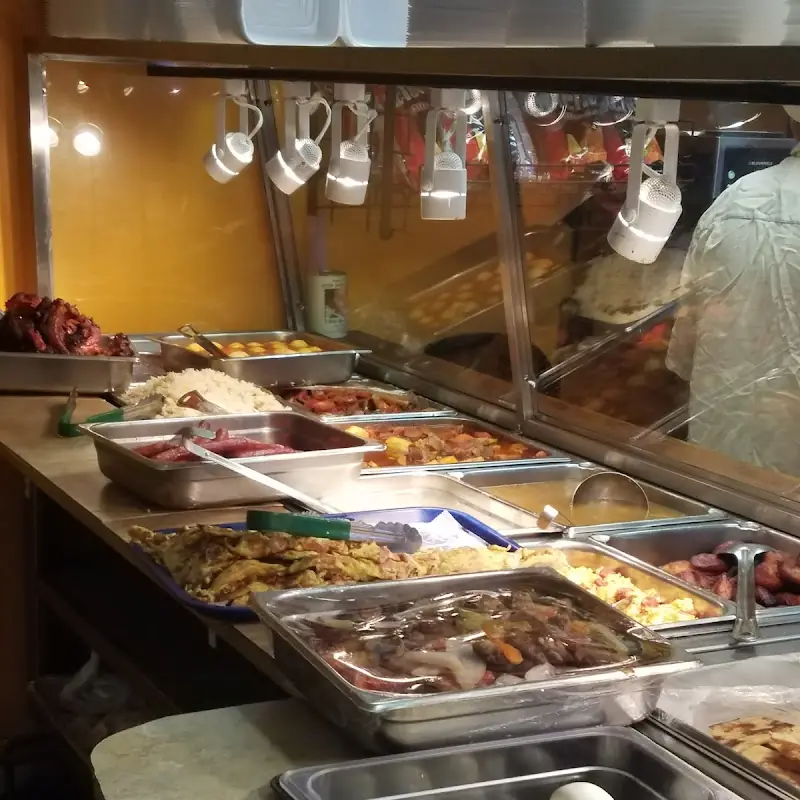 Bryanna's Panaderia & Pupuseria