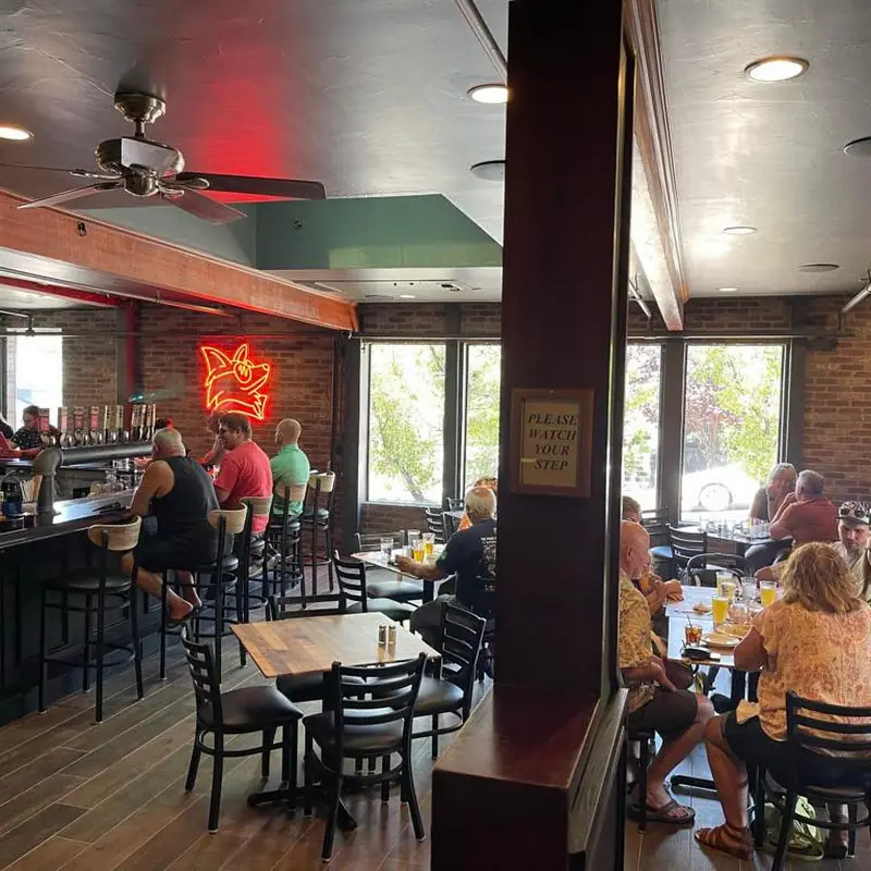 The Fox Restaurant & Brewery