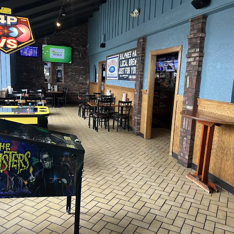 Ralphie's Sports Eatery