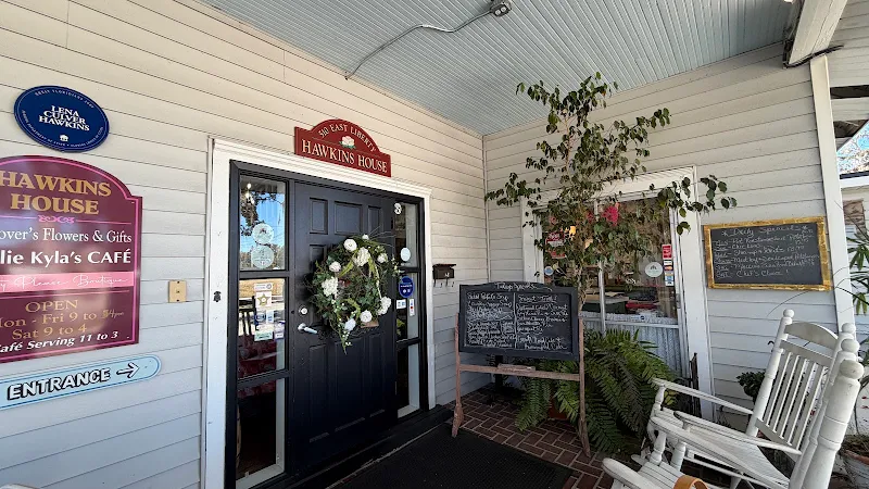 Mallie Kylas Cafe