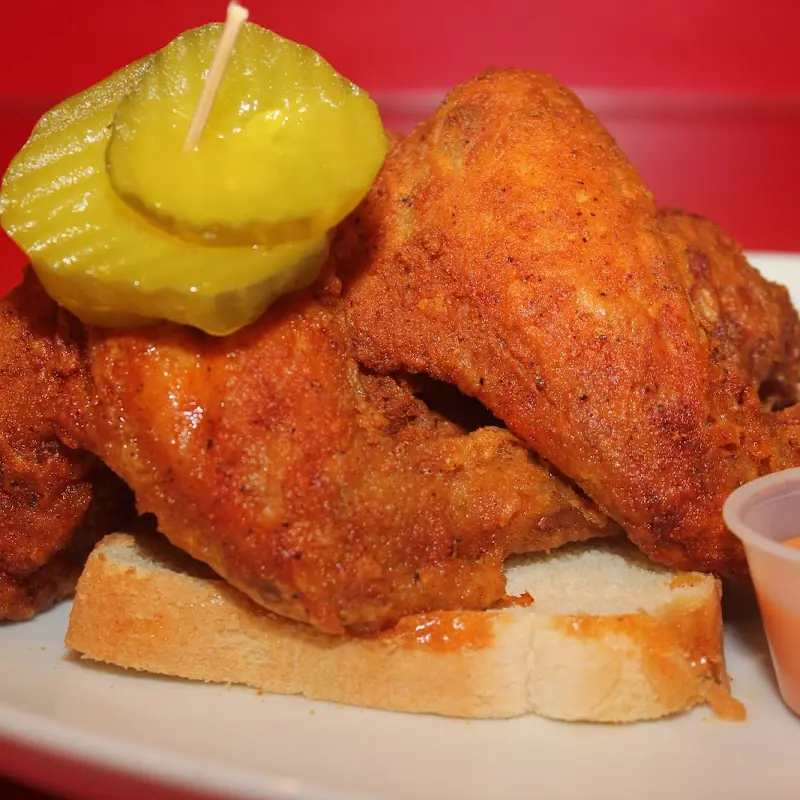 Flamen Roost Fried Chicken Sandwiches (HALAL)