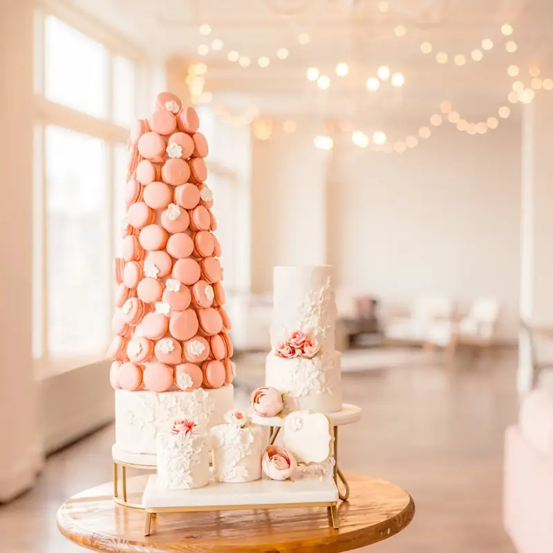 Frosted Couture Cakery