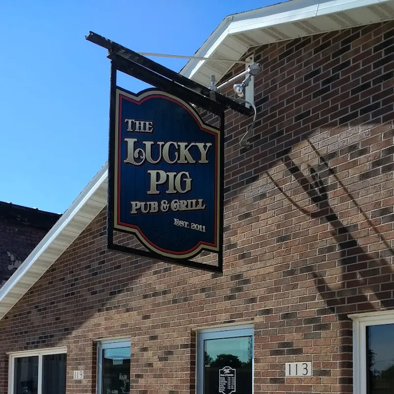 Lucky Pig Pub & Grill