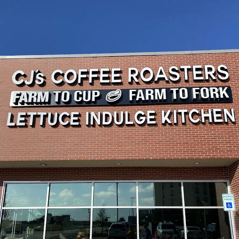 Lettuce Indulge Kitchen on The Boulevard At Gateway Village