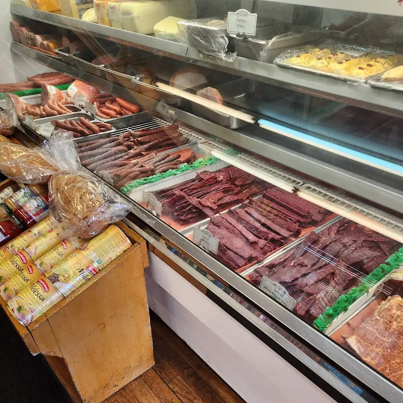 Quaker Creek Store