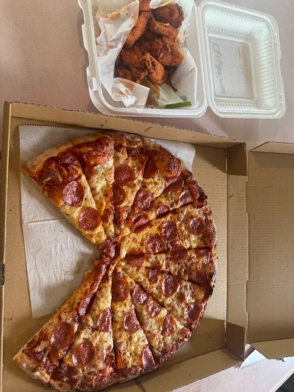 Smitty’s Firehouse Pizza