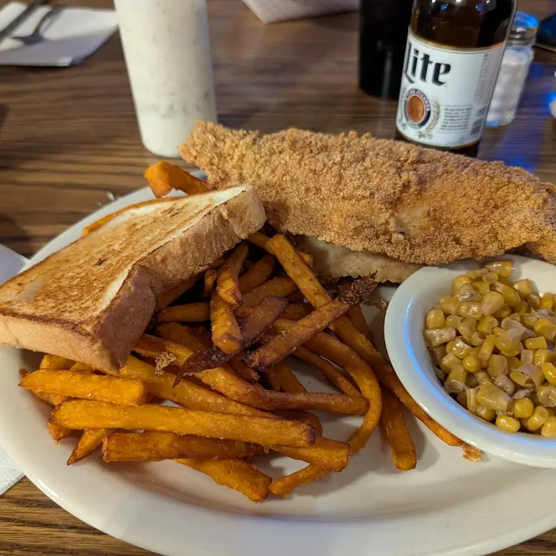 The Ridge | Restaurant and Bar