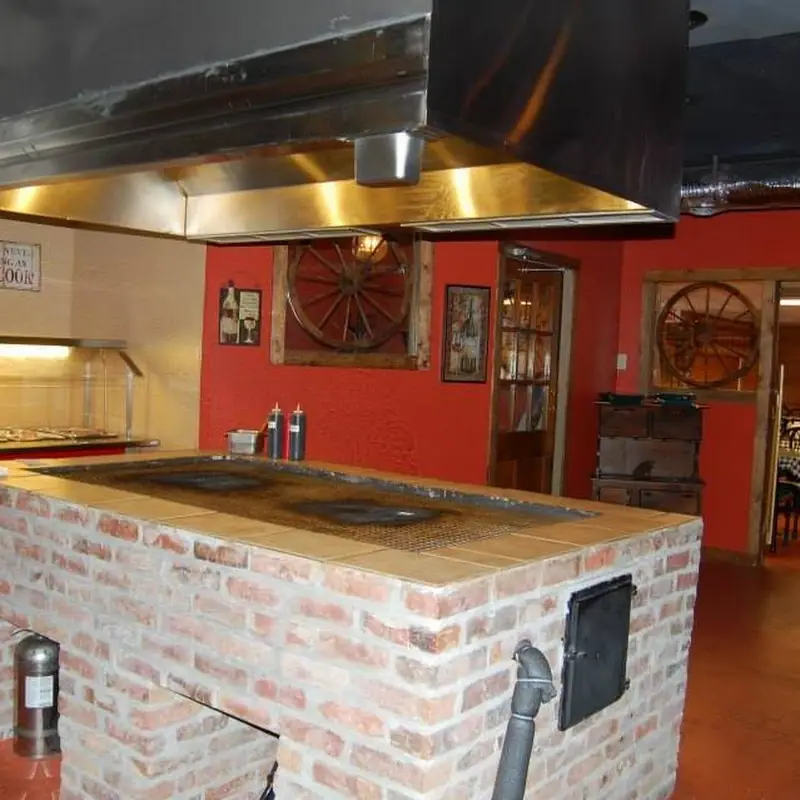 Porky's Pride Smokehouse
