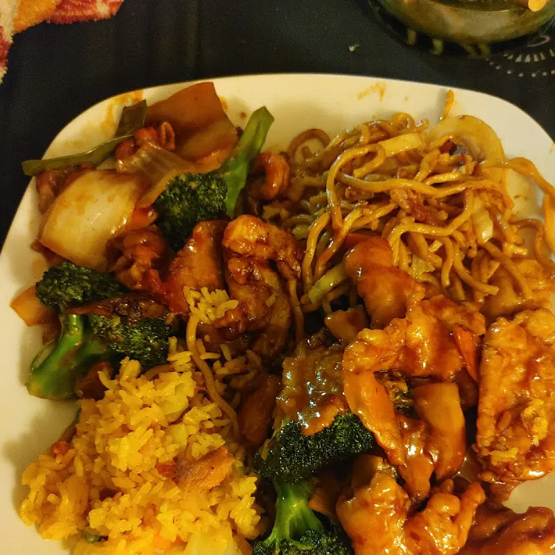 Main Moon Chinese Restaurant