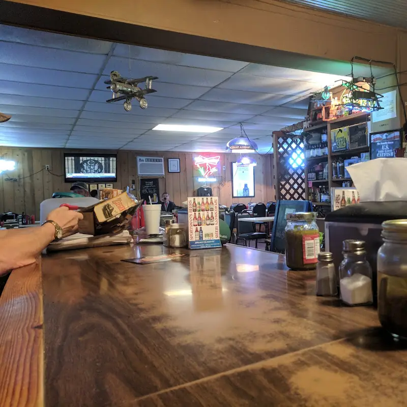 Sportsman's Drive Inn