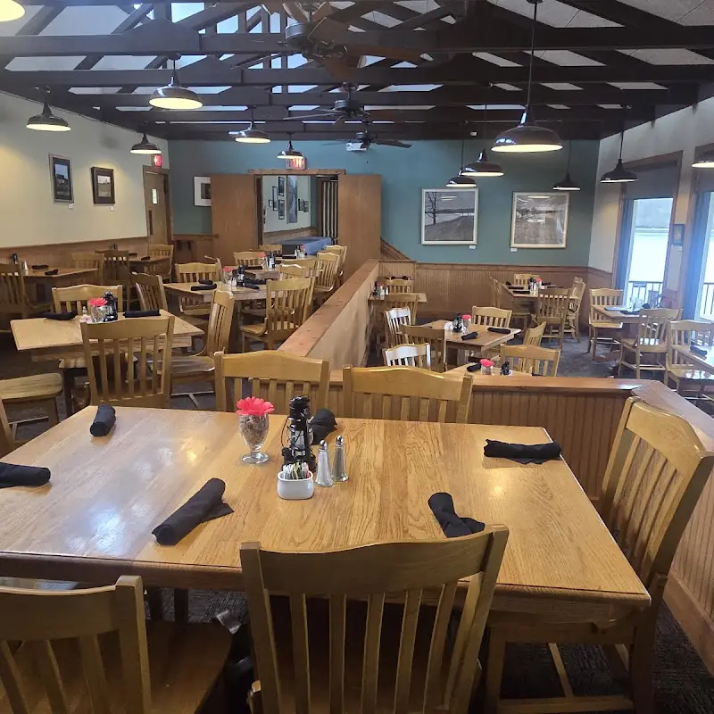 Lakeside Grille