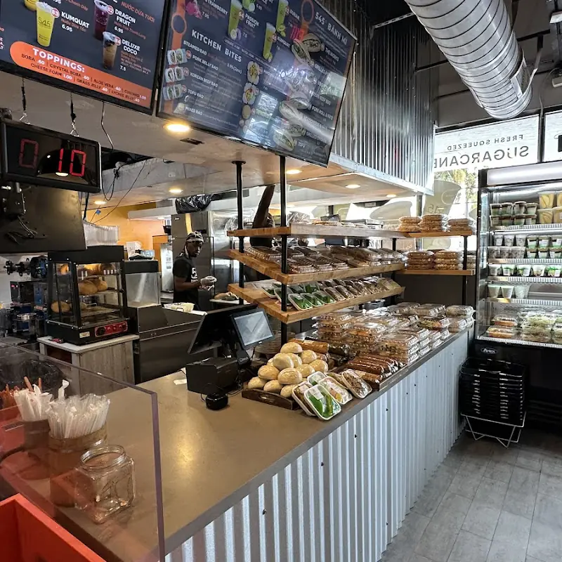 545° Bánh Mì Café