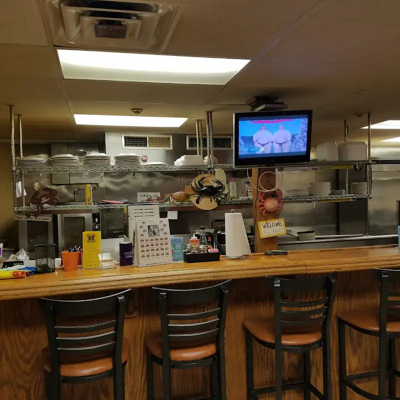Big Mike's Crabhouse & Grill