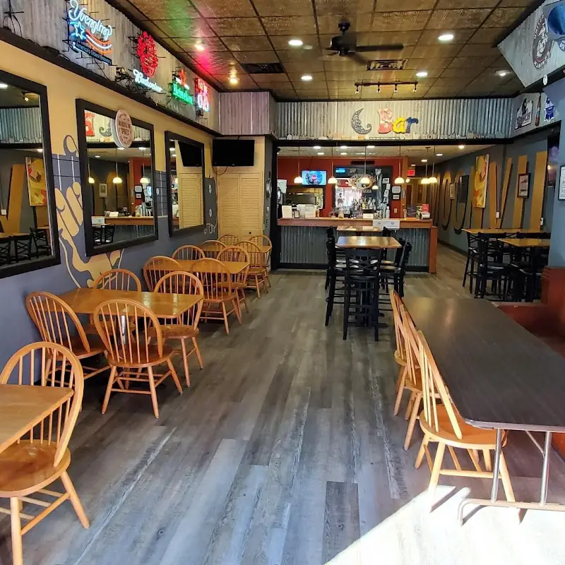 Over the Moon Pub & Pizza