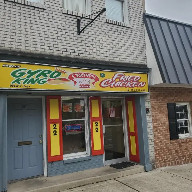 Crown Chicken and Gyro Woodbury