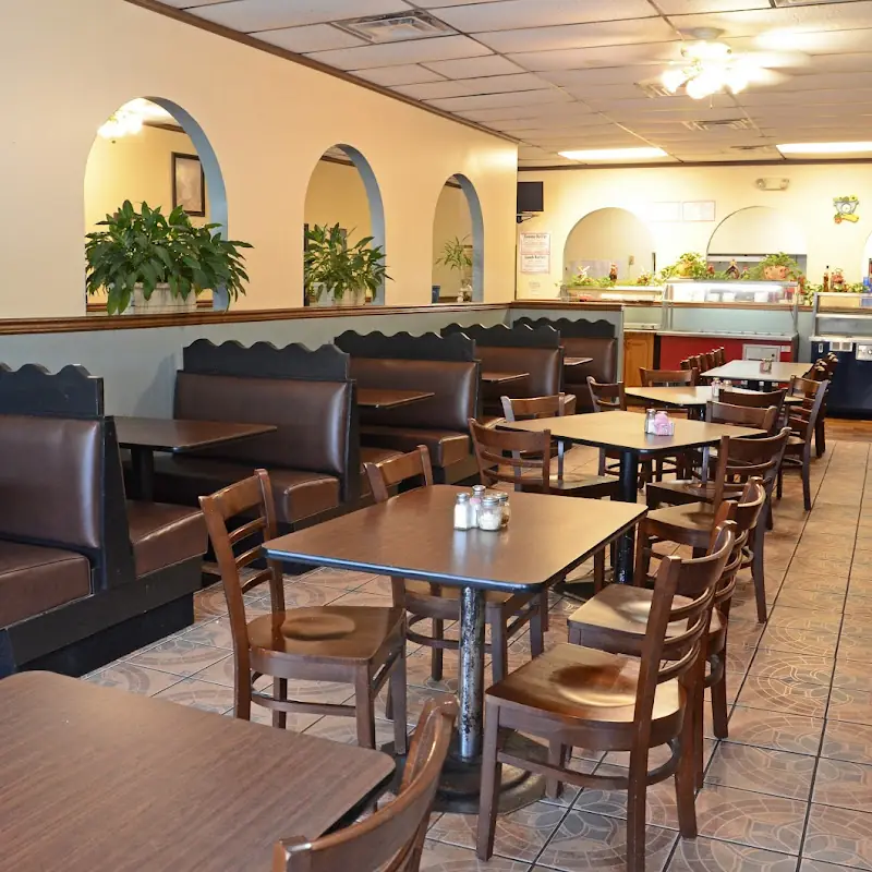 Giovannis Pizza LLC