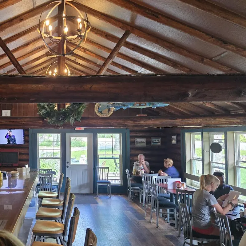 The Hitching Post Bar & Grill