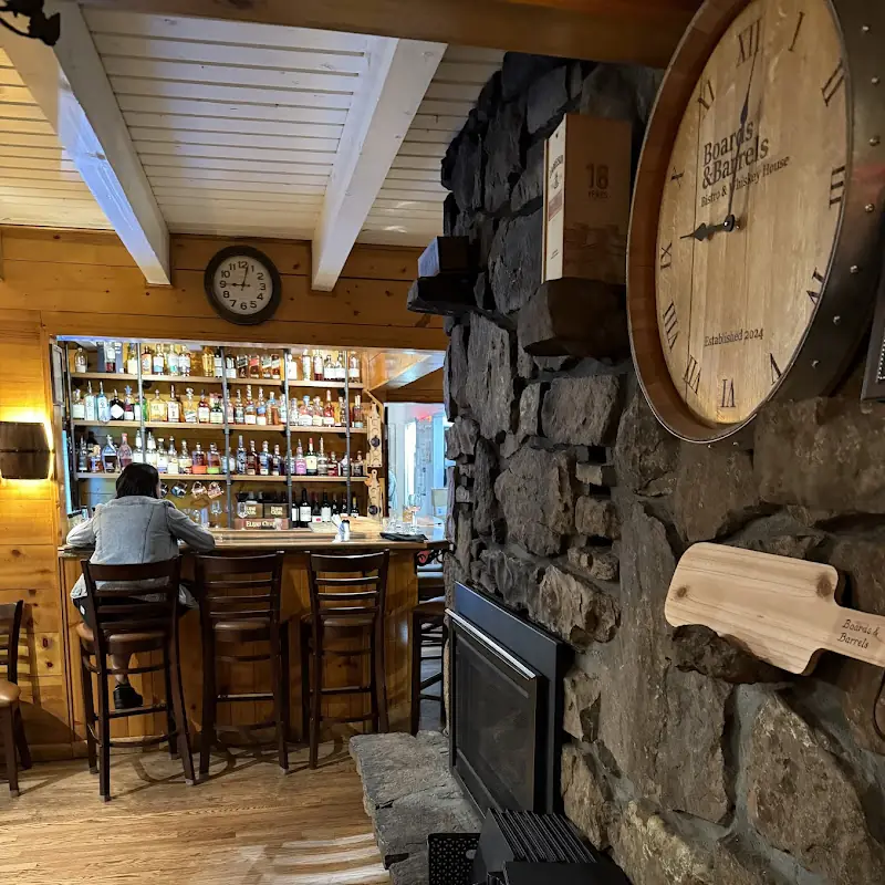 Boards & Barrels Bistro & Whiskey House
