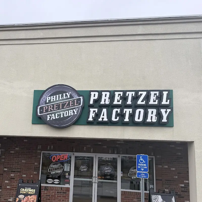 Philly Pretzel Factory - Ballwin