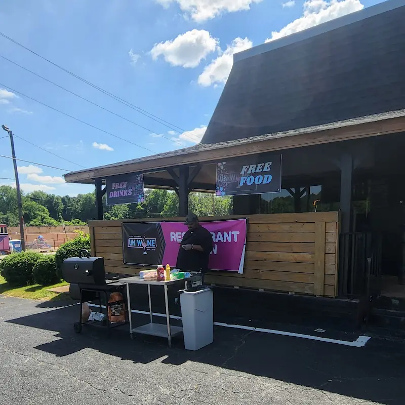 UnWyne Cafe