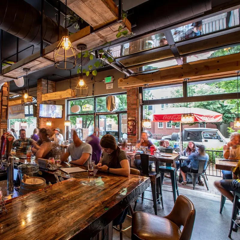 Walter's303 Pizzeria - Uptown
