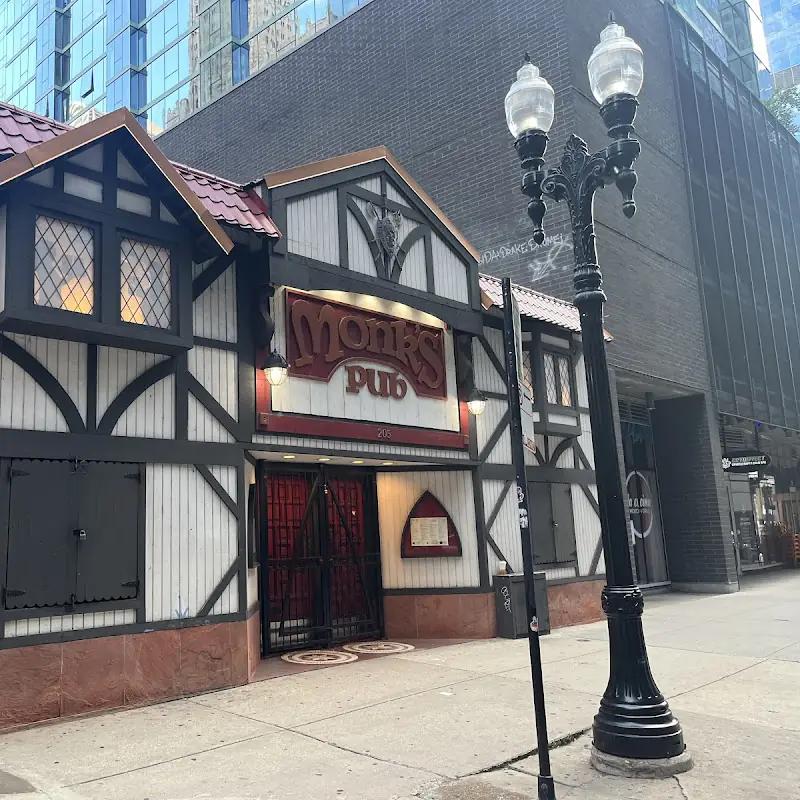 Monk's Pub