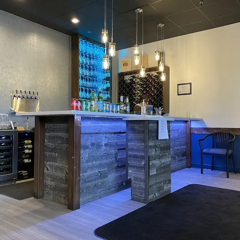 Altura Bistro