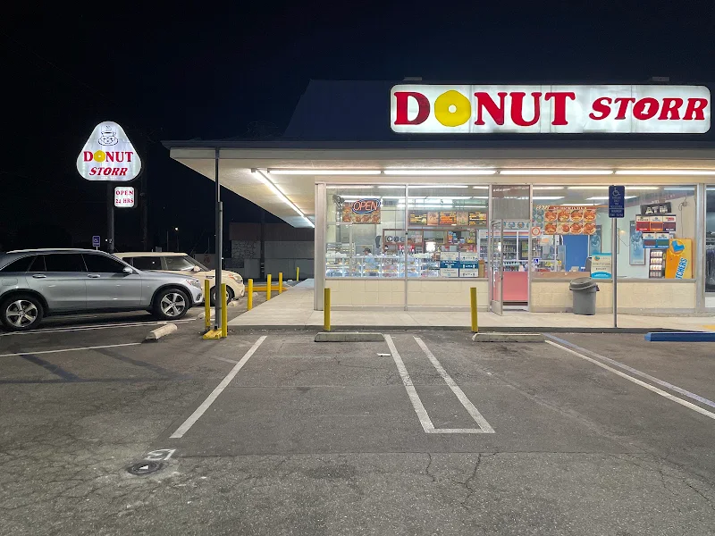 Donut Storr