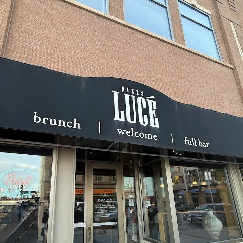 Pizza Lucé Duluth